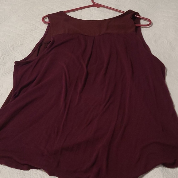 Top - Picture 4 of 4